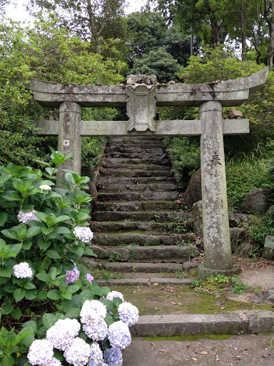 河内神社鳥居