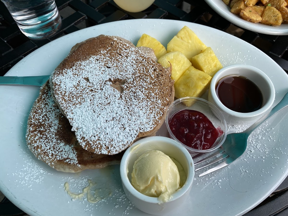 Gluten-Free Breakfast at Life On Mars