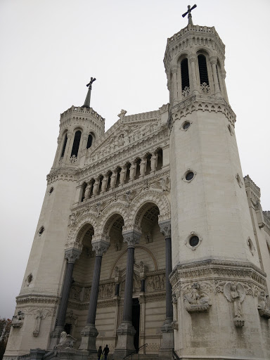 Basilique Notre-Dame de Fourvi