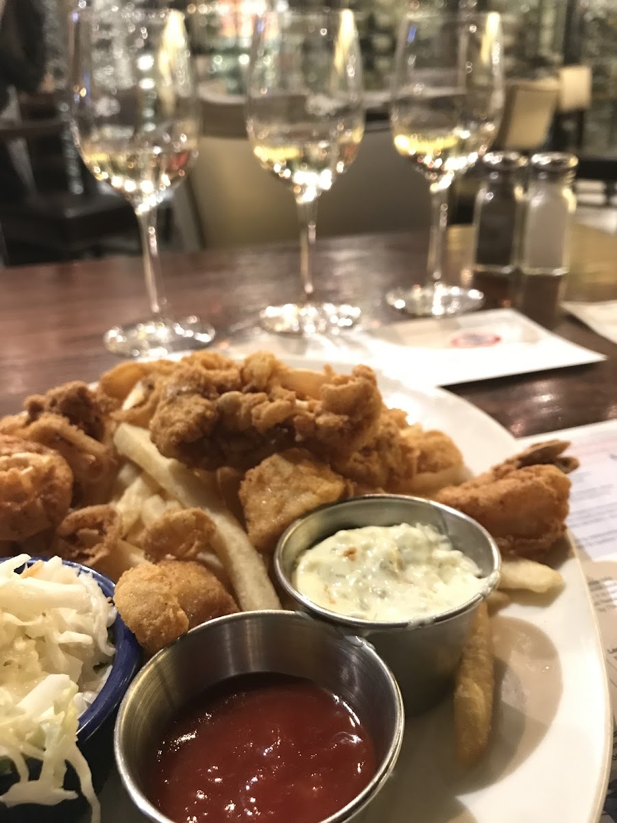 Fisherman’s Platter @ Legal Seafoods in DC