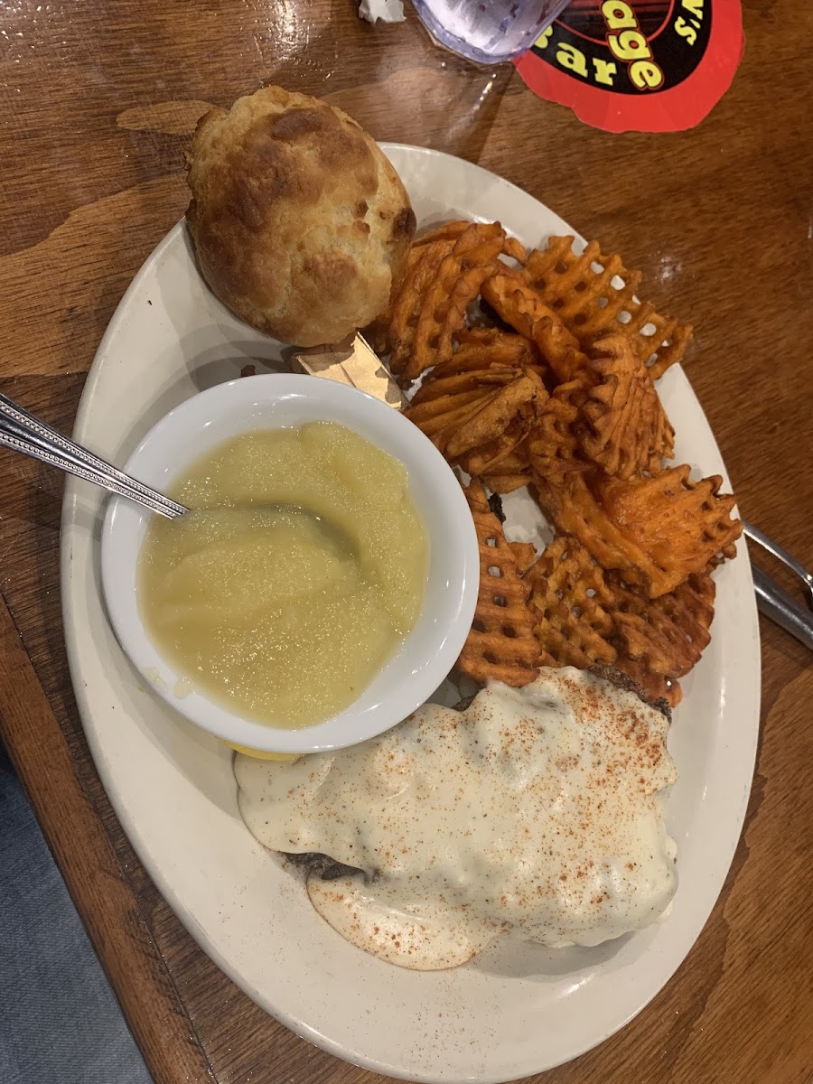 GF chicken fried chicken, sweet potatoe fries, apple sauce, and a GF roll