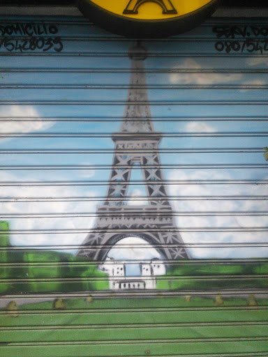 Murales Torre Eiffel