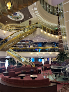 Onboard guests could enjoy the plethora of lounges, bars and shopping whilst entertained by live music located midship. 