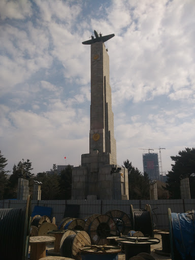 苏军英雄纪念碑
