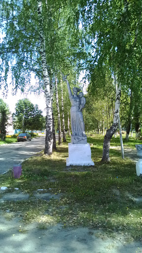 Памятник Матери