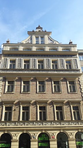 Vinohradska house