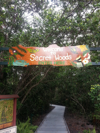 Secret Woods Nature Trail