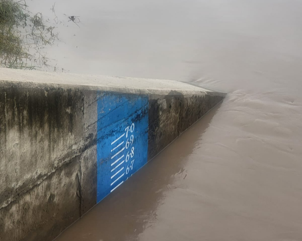 Water levels at the Joska "Athi River Bridge" after reopening of the Kamulu Kangundo (B63) Road, May 5, 2024.