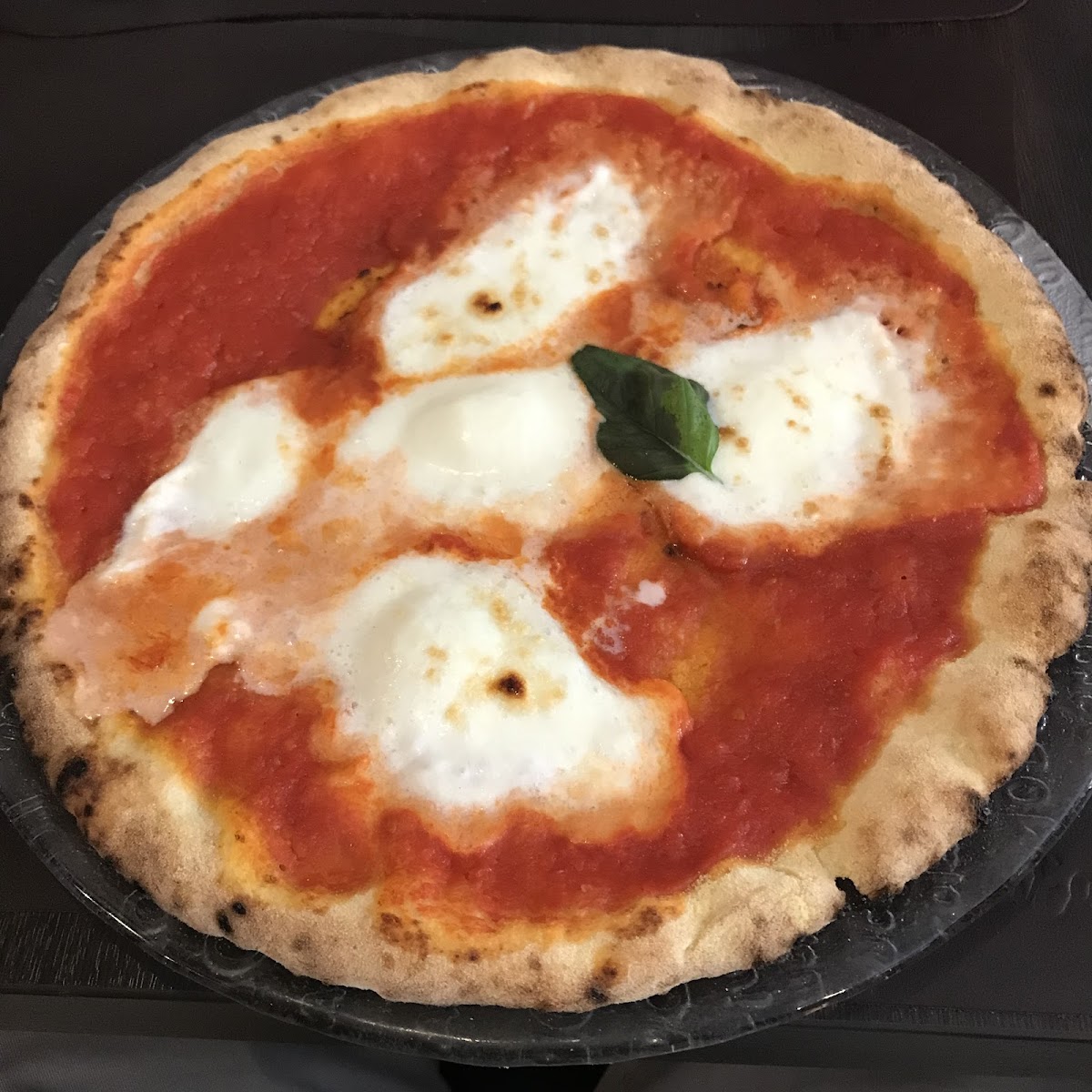 Gluten-Free Pizza at Mama Eat Lab