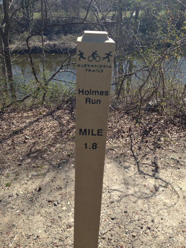 Holmes Run 1.8 Mile Marker