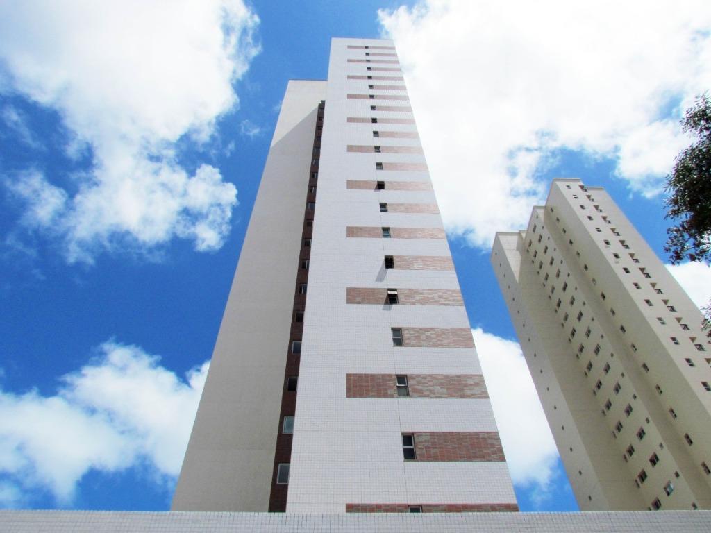 Apartamentos à venda Dionisio Torres