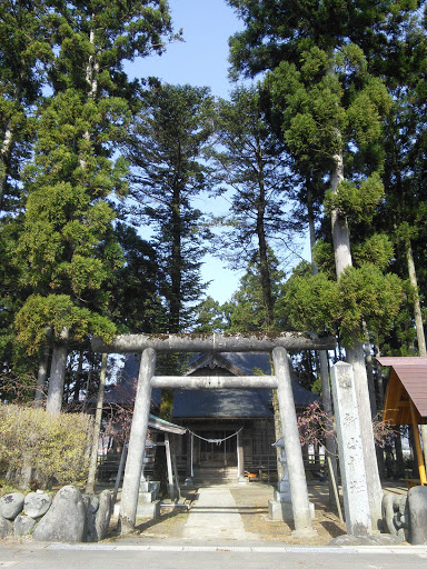 新山神社