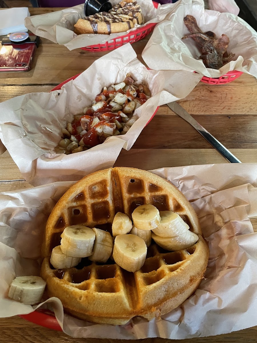 Banana and peanut butter waffle, potatoes, bacon, and the Boston Cream waffle!