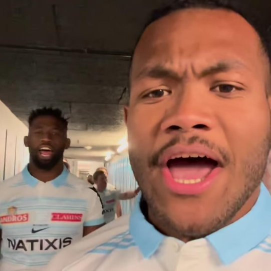 Boks captain Siya Kolisi with his new friend and Racing 92 teammate Junior Tabuavou attempting to sing 'Sister Bethina'.