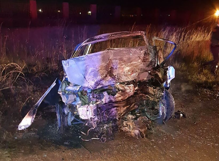 Three people were killed and two injured in a collision in Vereeniging on Sunday morning.