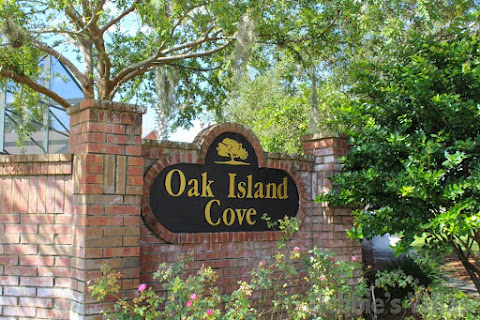 Oak Island Cove, a Kissimmee community close to Disney with a selection of villas to rent