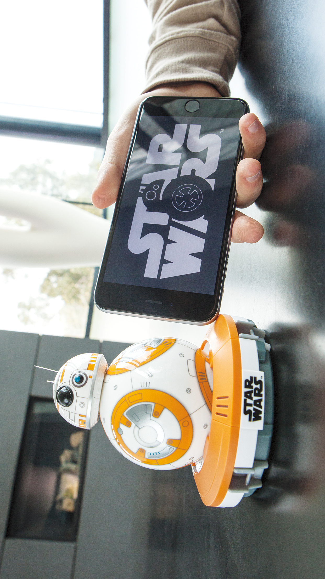 Android application BB-8™ App Enabled Droid screenshort