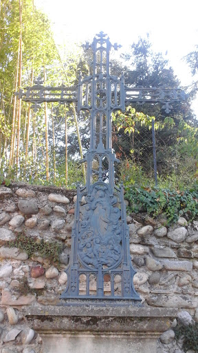 Crucifix De Beaumont Les VALENCE