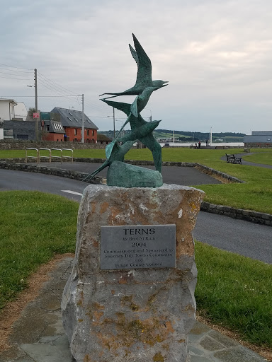 Terns Red Island Statue