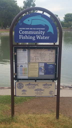 Roadrunner Park Lake Marker