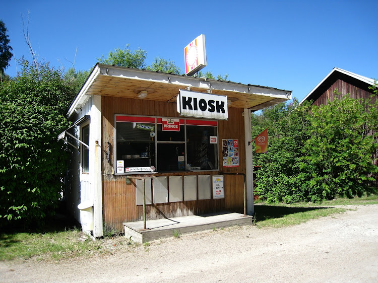 Picture of a roadside shop