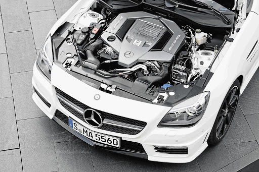 The naturally aspirated V8 of the SLK 55 AMG