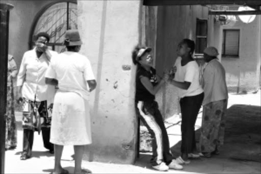 Family of Nomsa Mokone Thabo Senior Secondary School . Pic. MOHAU MOFOKENG. 06/01/2010. © Sowetan.