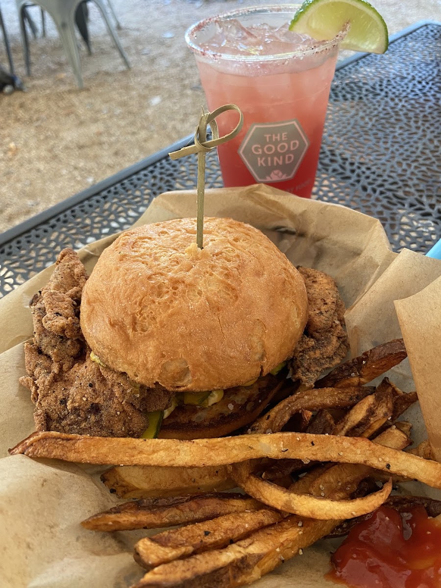 Chicken sandwich and hibiscus margarita