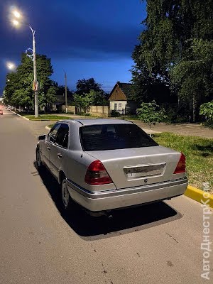 продам авто Mercedes C 180 C-klasse (W202) фото 4