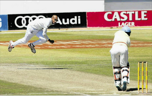FAST AND FURIOUS: Warriors bowler Basheer Walters, who claimed two wickets, sends a fast ball to Heino Kuhn of the Titans at St George’s Park Picture: EUGENE COETZEE