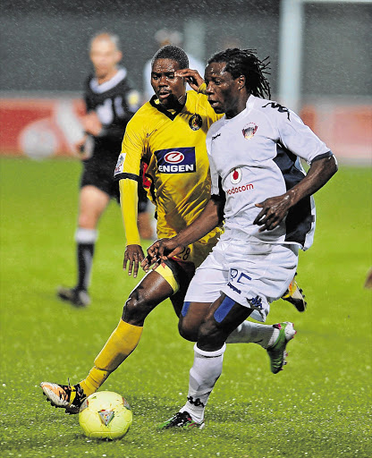 Benjani Mwaruwari of Chippa United, right, is expected to give Wits more options upfront