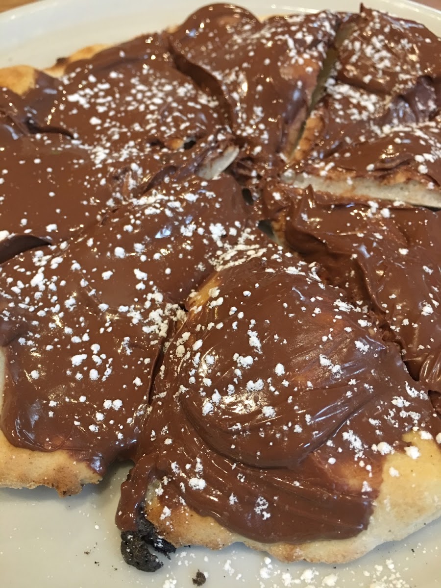 Gluten free Nutella pizza