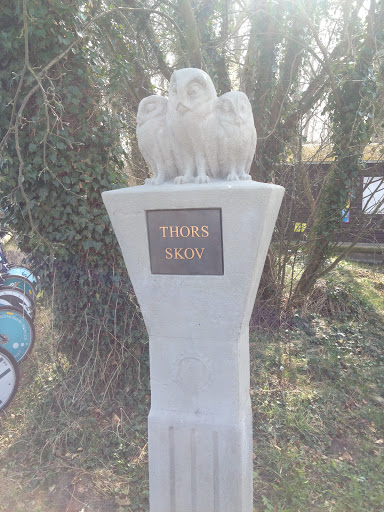 Owl Statue 