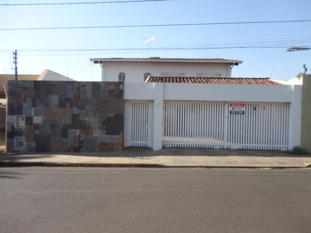 Casa à venda, 319 m² por R$ 900.000,00 - São Sebastião - Uberaba/MG