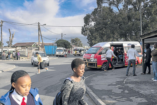 FAIR FARE: The minibus taxi industry is planning to revolutionise the way its 15 million passengers pay their fares every day Picture: DAVID HARRISON