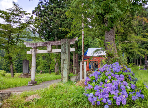 瀧神社