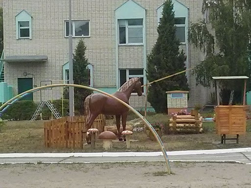 Статуя Коня