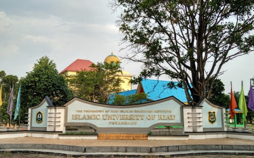 University Islam of Riau Sign