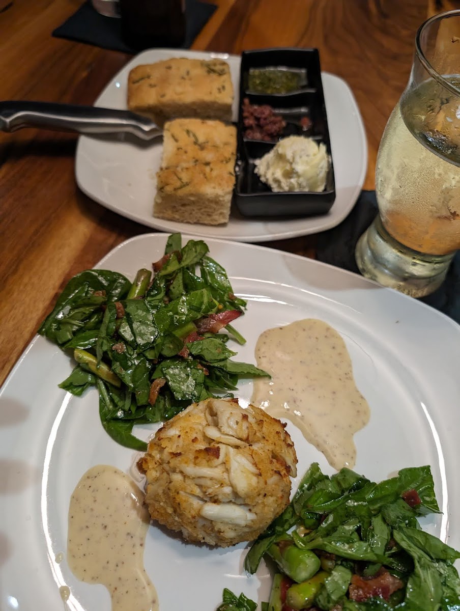 Gluten free crab cakes, what a treat!