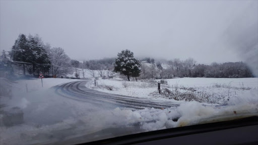 KwaZulu Natal emergency services posted an image of snow covered roads Picture Credit: KZN EMS ‏@kznems