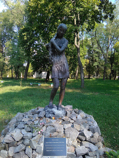 Statute of Pasha Osidach
