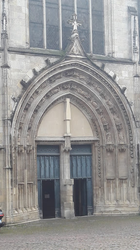 Saint Pierre Church Bordeaux Entrance