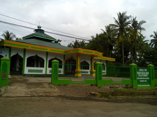 Masjid Nuru Shalihin