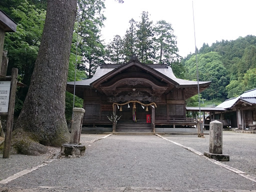 三嶋神社 拝殿
