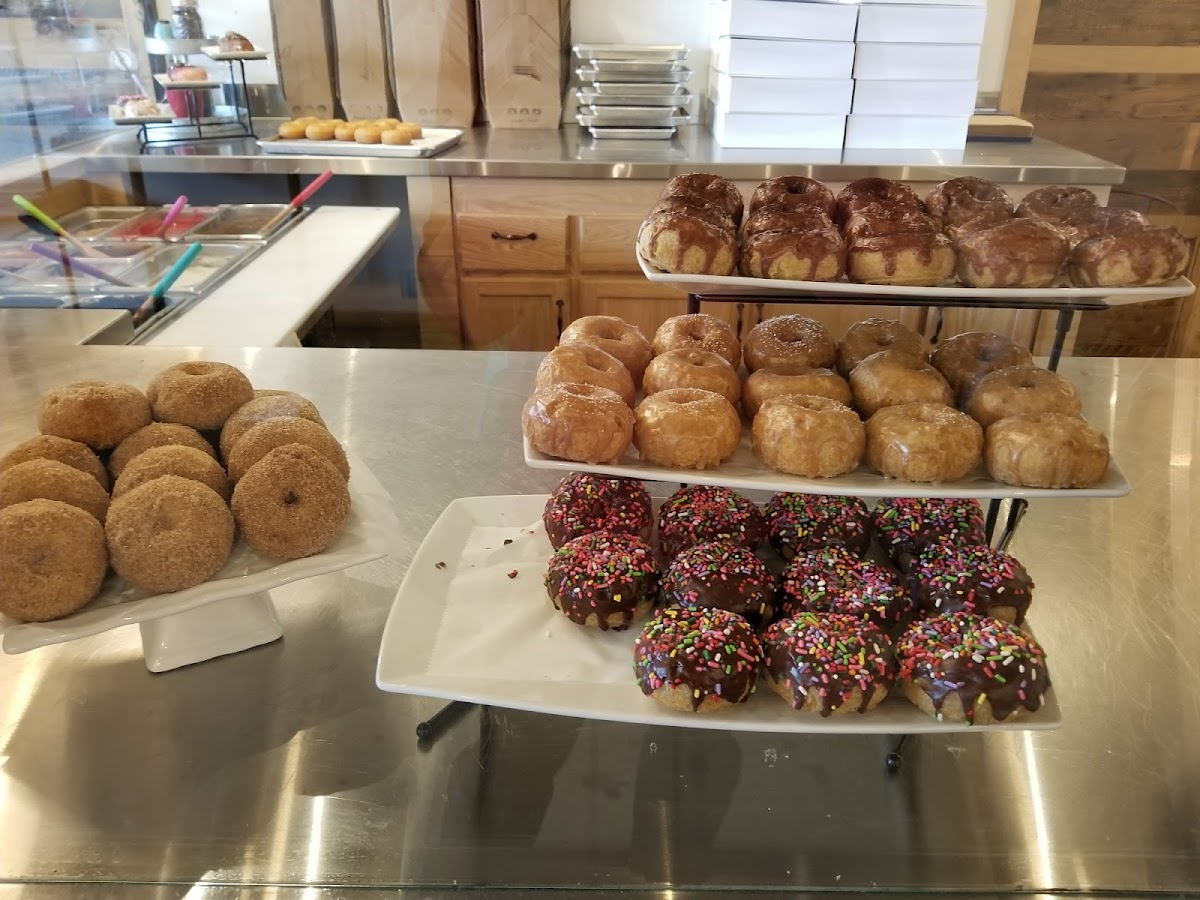 Gluten-Free Donuts at Benny's Donuts