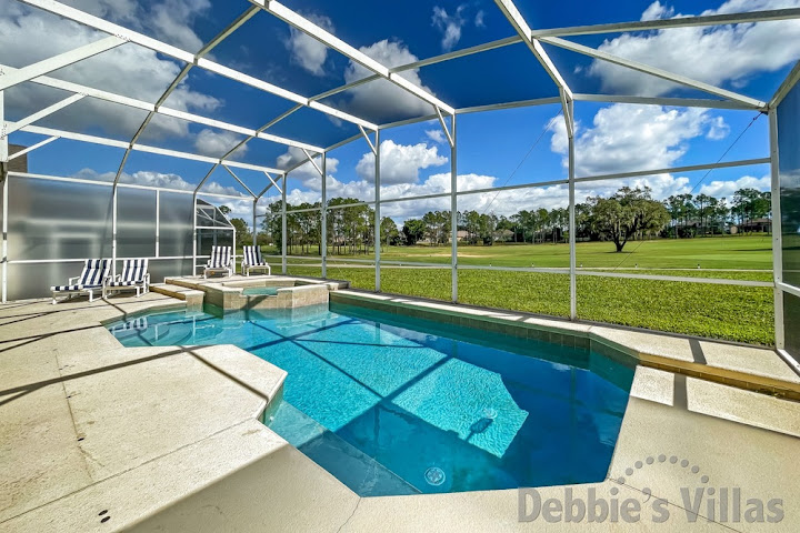 Highlands Reserve villa with golf course views from the pool and spa area