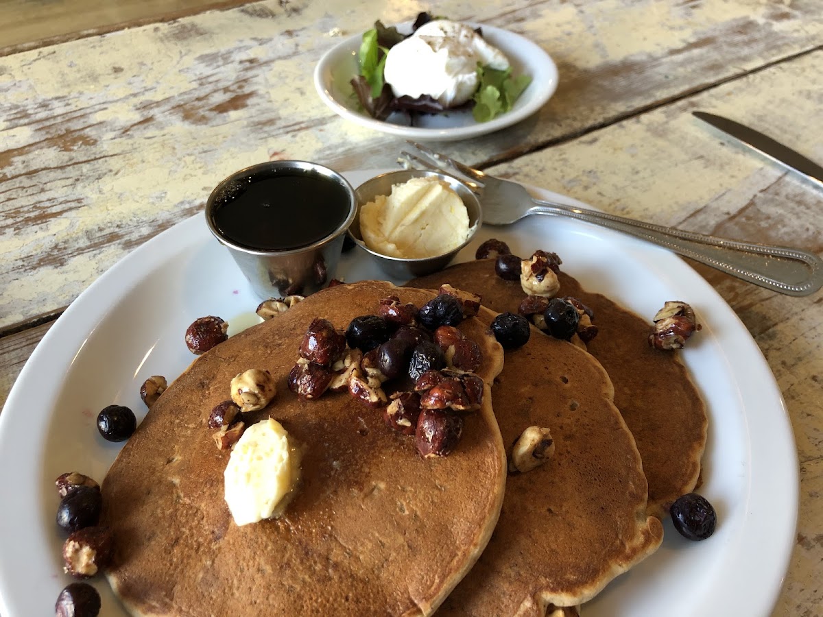 Blueberry pancakes with vegan lemon butter special