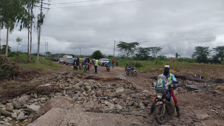 Residents protest against poor state of Devki-Kinanie-Joska road and bridge in Mavoko, Machakos County, on May 10, 2024.