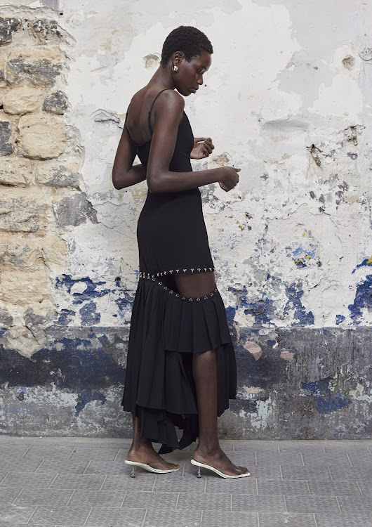 This customisable detachable-hem dress demonstrates the off-beat elegance of the pieces in the Rokh H&M collection.