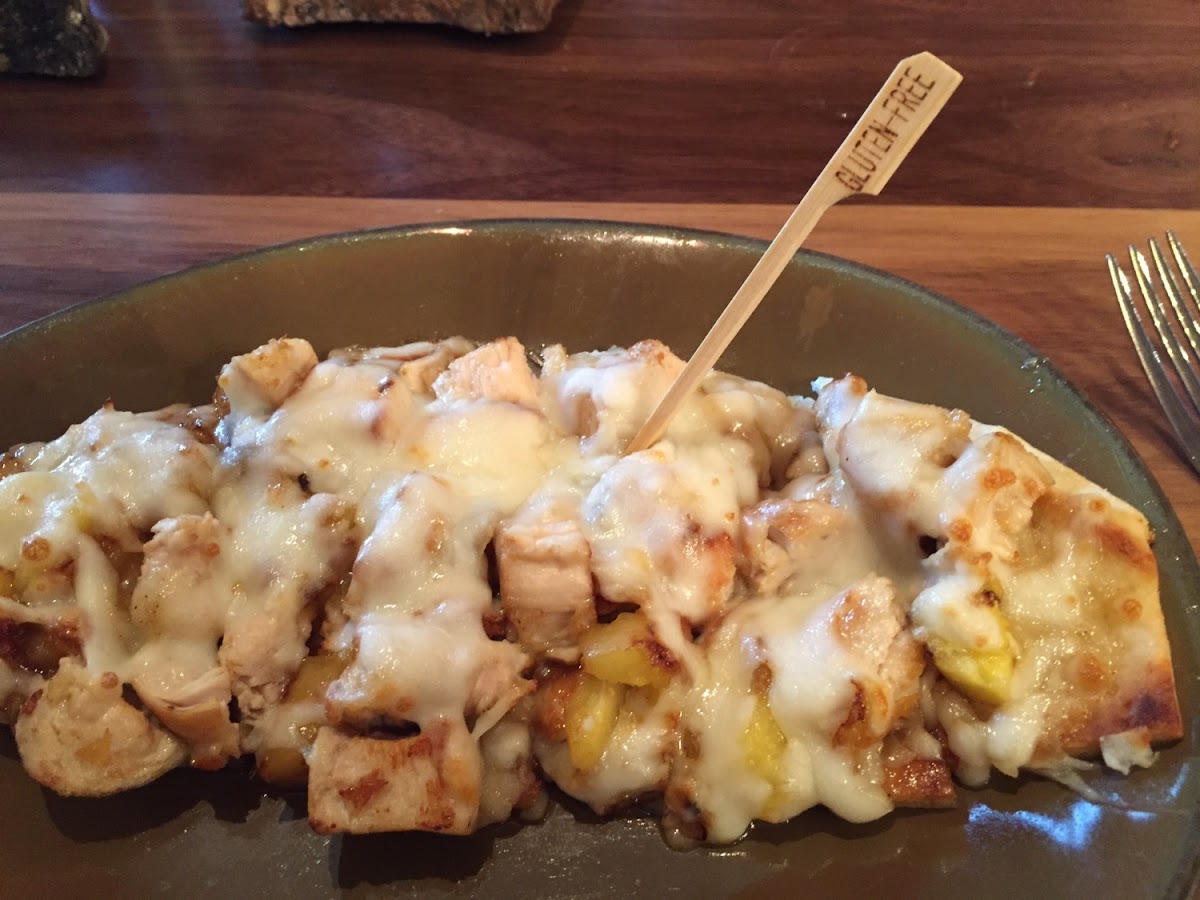 Twigs flat bread with chicken, pineapple and bourbon sauce. Comes with blue cheese I get it w/o b